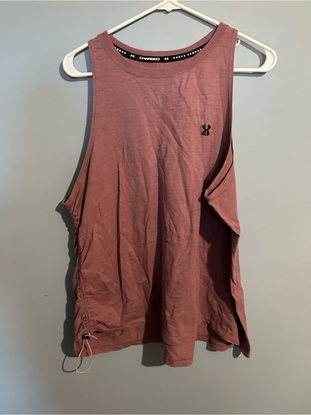 💐 10 for $50 Under Armour Charged Tank